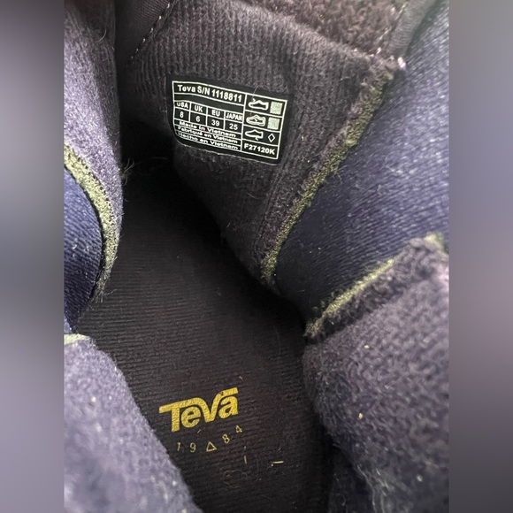 Womens Anna Sui X Teva Ember Mid Quilted Sneakers Sz 8 - Picture 8 of 9